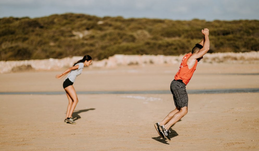 How to Stop Sweat Stains from Ruining Your Clothes - Atom Fresh | Gentle & Effective Natural Deo